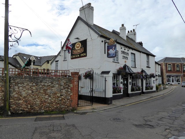 The Swan Inn, Sidmouth © David Smith :: Geograph Britain and Ireland