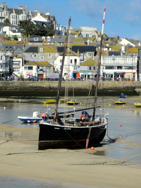 SS634 Barnabas St Ives Harbour