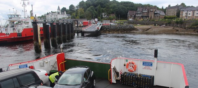 Leaving the ferry terminal at Hunter's Quay
