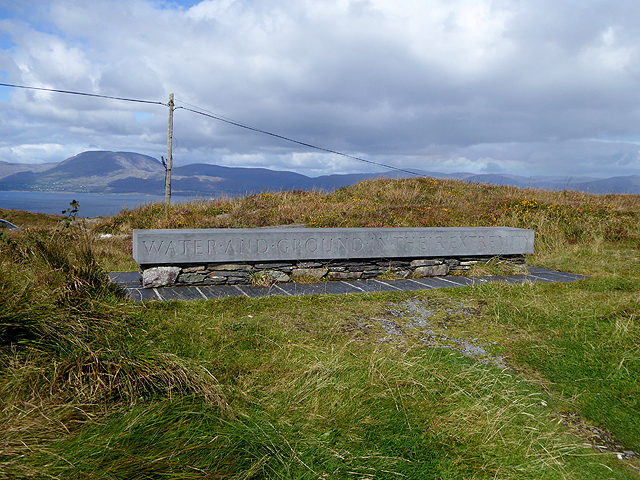 Finn Mccool's Seat © Oliver Dixon :: Geograph Ireland