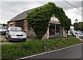 Distinctive single-storey building, Main Road, Havenstreet, Isle of Wight