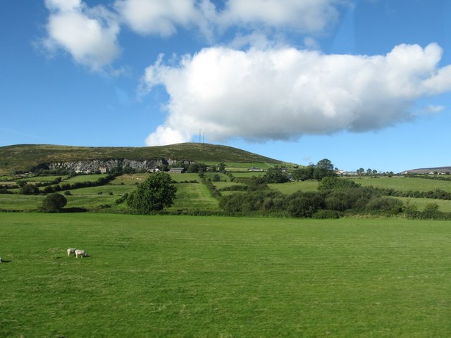 Grazing land between the B27 (Moyad... © Eric Jones :: Geograph Ireland