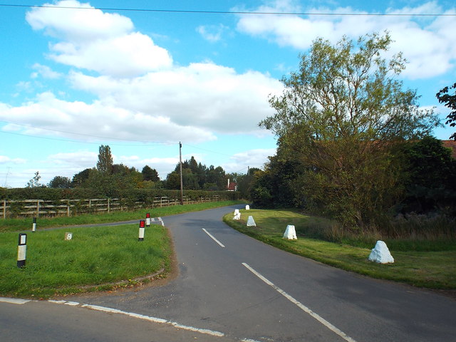 Rural road junction near Flaunden