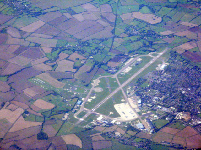 RAF Brize Norton © M J Richardson cc-by-sa/2.0 :: Geograph Britain and ...