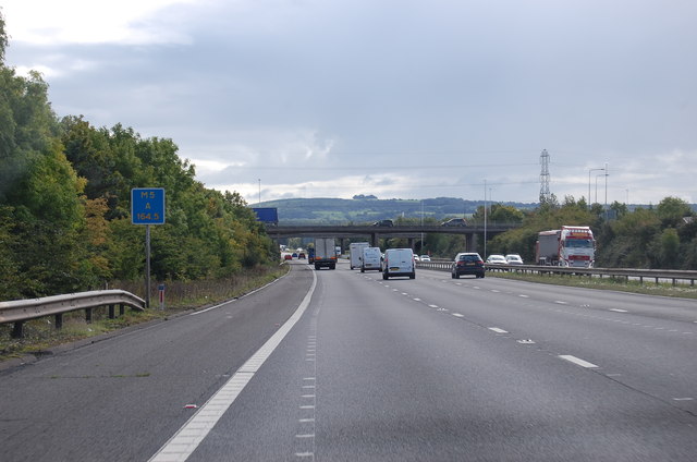 M5 near Junction 21 © J.Hannan-Briggs cc-by-sa/2.0 :: Geograph Britain ...