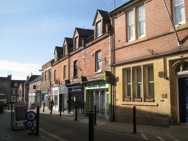 Southeast on Swan Street, Warwick