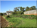 Bridleway and Thwaite House Farm Cottages