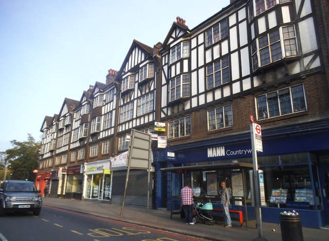 Shops On Brighton Road, Purley © David Howard Cc-by-sa 2.0 :: Geograph 