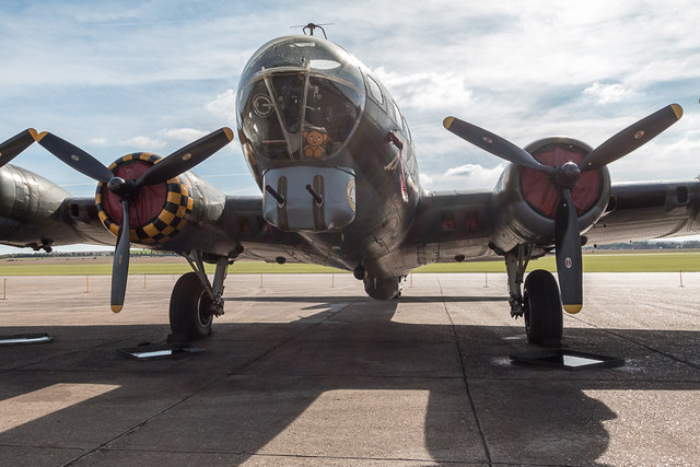 Sally B - B17 Flying Fortress, Imperial... © Christine Matthews Cc-by ...