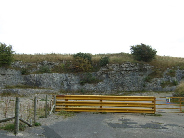 Entrance to Dunald Mill Quarry