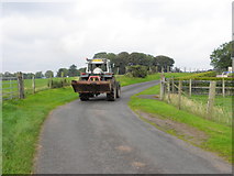H5572 : Tractor, Bracky by Kenneth  Allen