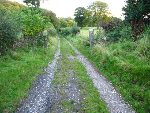 Footpath down track from Gwysaney Hall to Blackbrook