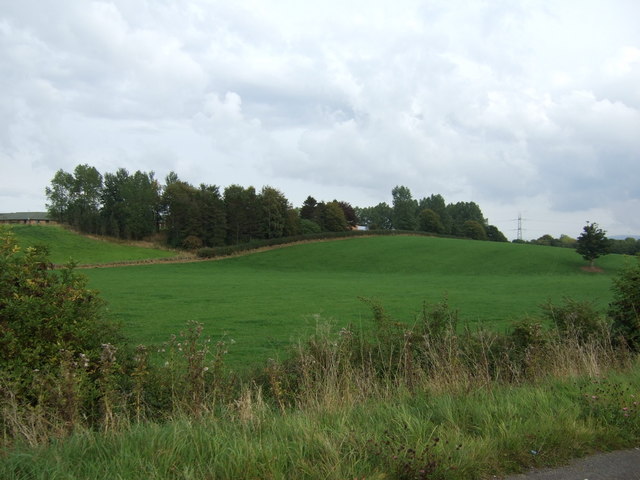 Farmland towards the Carleton Clinic