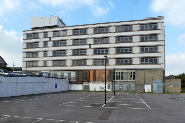 Disused hospital building, Gravesend © Robin Webster :: Geograph ...