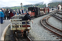 SH5738 : Penwythnos Fictoriannaidd Rheilfordd Ffestiniog - Ffestiniog Railway Victorian Weekend #15 by Alan Fryer