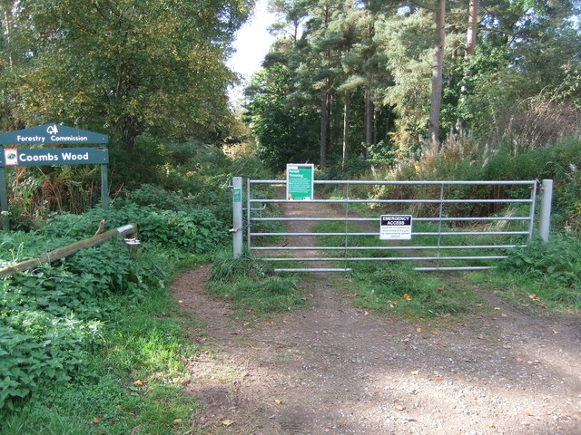 Entrance to Coombs Wood