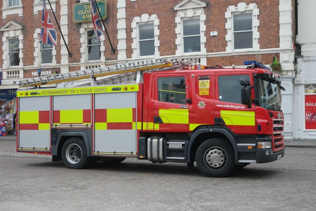 Fire engine © Bob Harvey :: Geograph Britain and Ireland