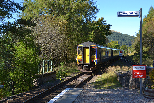 Train to Fort William and Mallaig leaves Tyndrum Upper station