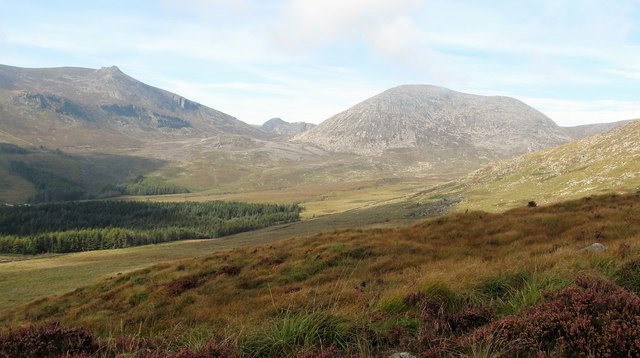 View West From The Slopes Of Long Seefin © Eric Jones Cc-by-sa 2.0 