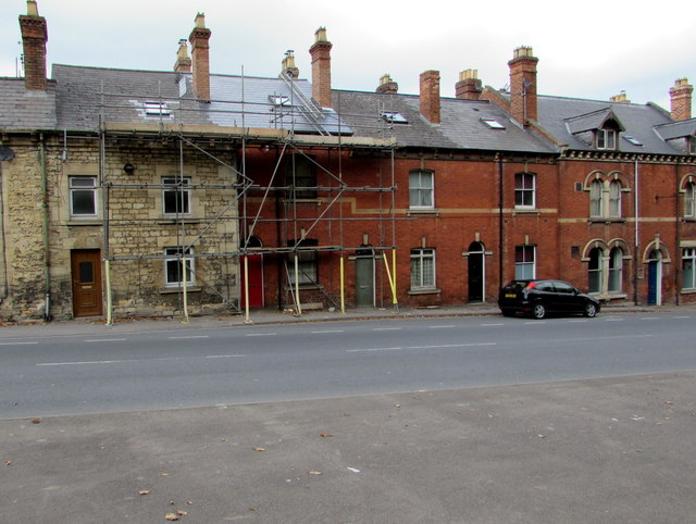 New slate roof, Bath Road, Stroud