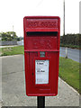 TM0219 : Fingringhoe Post Office Postbox by Geographer