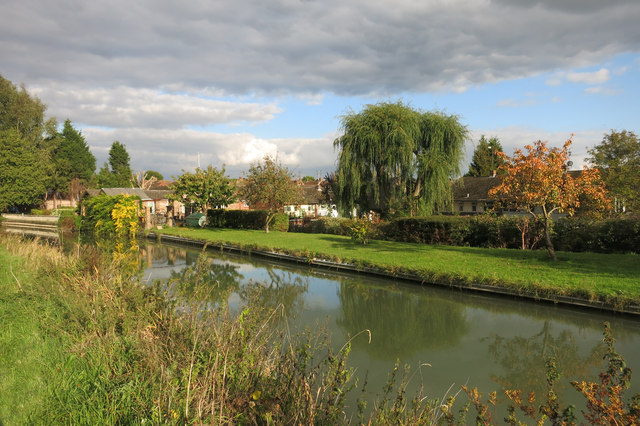 Wendover Canal at Tring