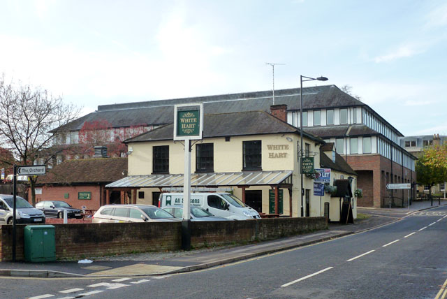 The White Hart Basingstoke © Robin Webster Cc By Sa20 Geograph