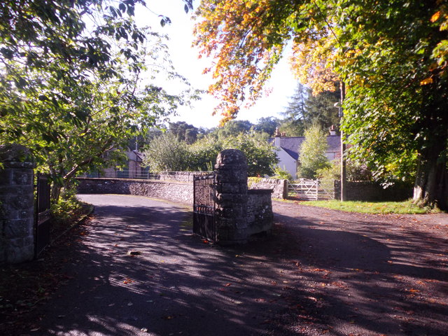 Gated access to Kirkton Cemetery