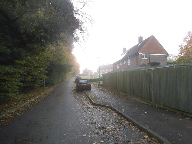 Chipstead Road Banstead © David Howard Geograph Britain And Ireland