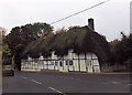 Thatched house in Broughton