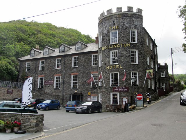 Boscastle The Wellington Hotel © Ian Rob Cc By Sa20 Geograph