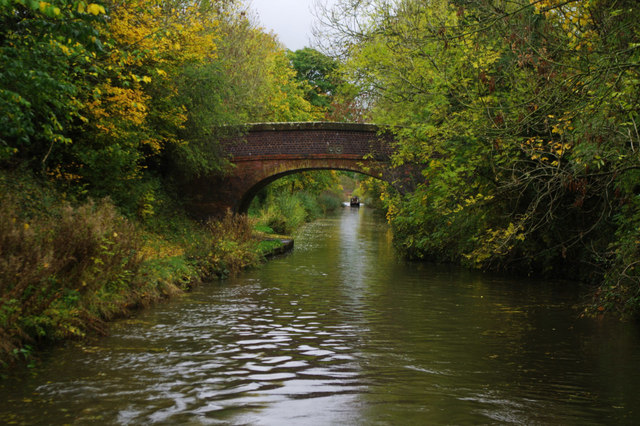 Hadzor Bridge, Worcester & Birmingham... © Stephen McKay cc-by-sa/2.0 ...