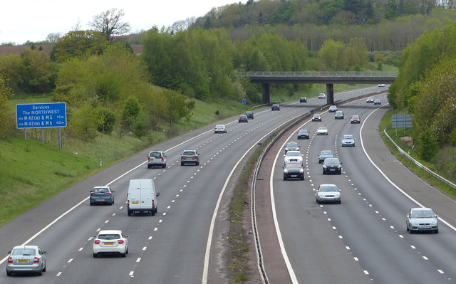 M40 motorway near Norton Lindsey © Mat Fascione cc-by-sa/2.0 ...