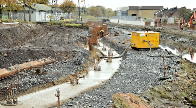 Connswater path works, Belfast - November 2015(1)