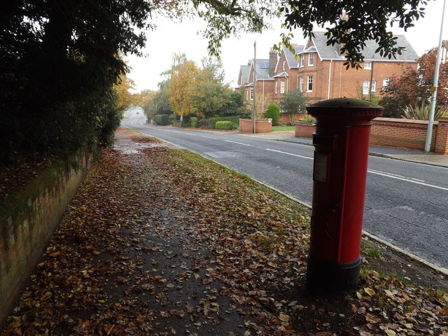 Henley Road & 77 Henley Road George V Postbox