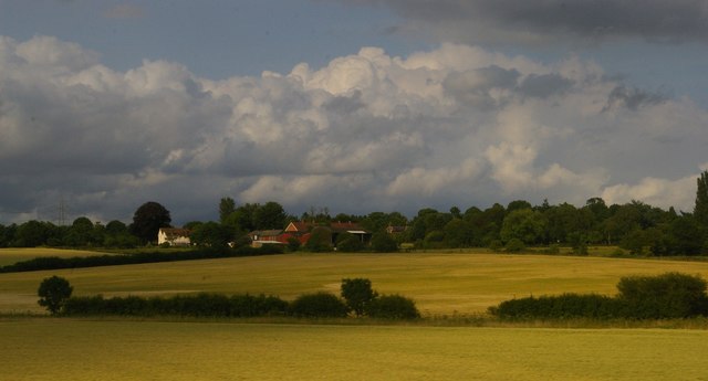 Grange Farm, Great Wymondley from the railway