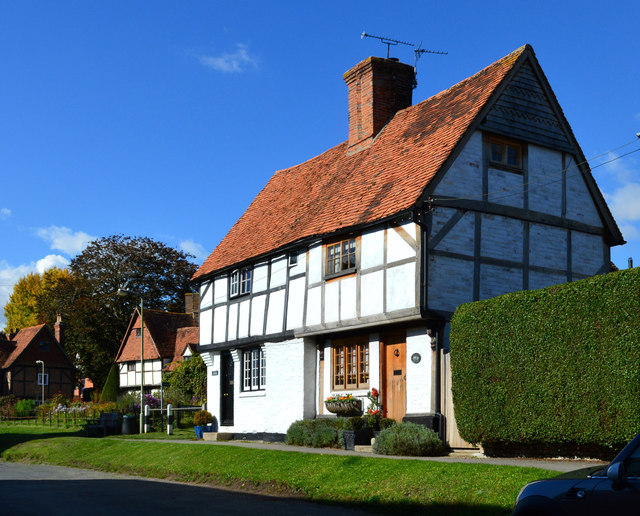 34 and 36 Main Road, East Hagbourne,... © Oswald Bertram :: Geograph ...