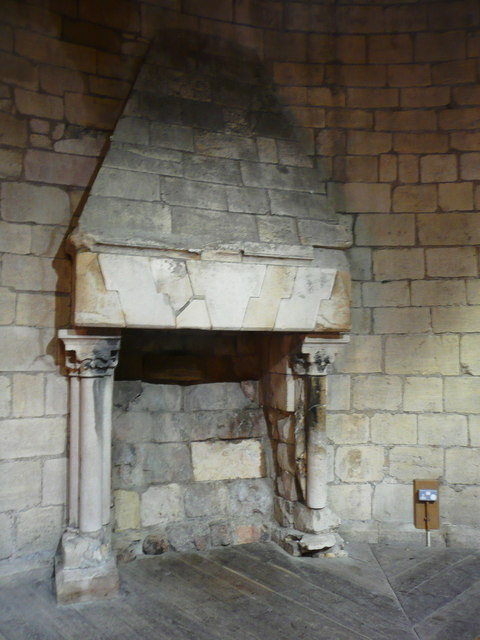 Fireplace in the lord's private chamber, Conisbrough Castle