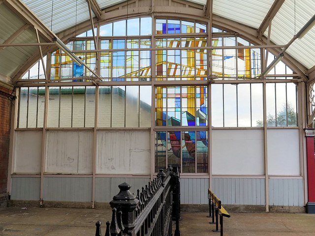 Stained glass (west), Monkseaton Metro Station