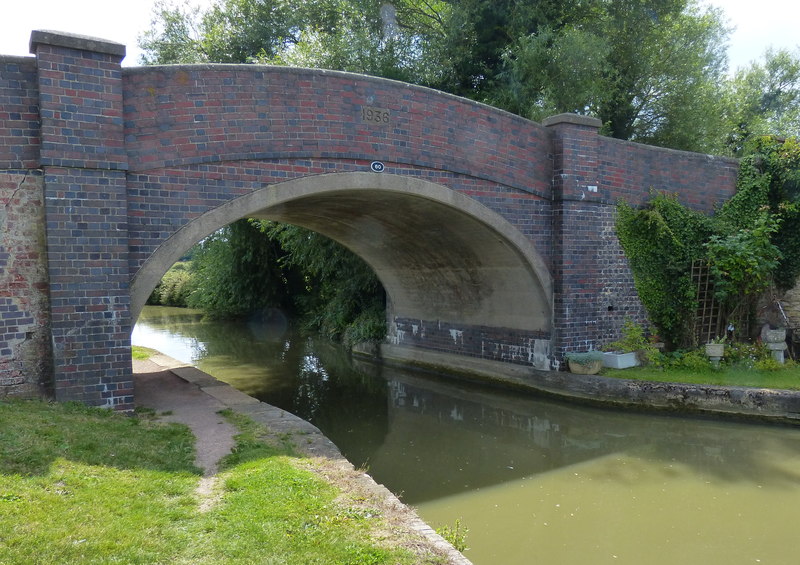 Yardley Bridge No 60 © Mat Fascione cc-by-sa/2.0 :: Geograph Britain ...