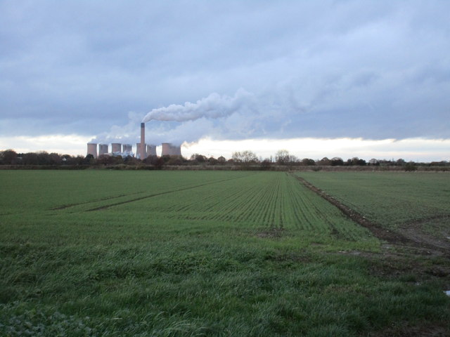 View towards Eggborough power station © Jonathan Thacker cc-by-sa/2.0 ...