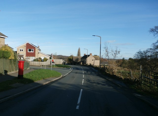 Wentworth Road in Thorpe Hesley