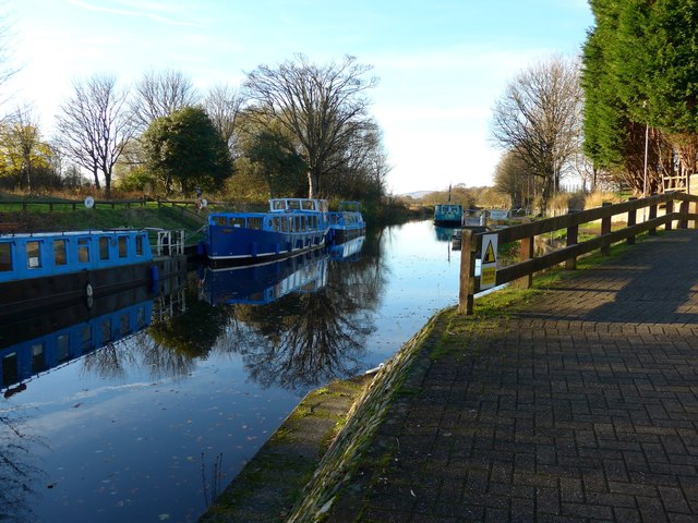 Passenger boats at Glasgow Bridge on the Forth & Clyde Canal