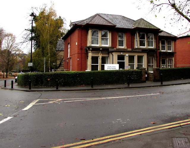 Clytha Clinic, Newport © Jaggery cc-by-sa/2.0 :: Geograph Britain and