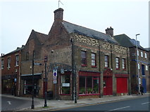TF4609 : "NEW BELL INN" - Ghost sign in Hill Street, Wisbech by Richard Humphrey