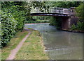 Footbridge No 86 crossing the Grand Union Canal