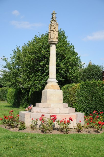 War memorial in Yelvertoft