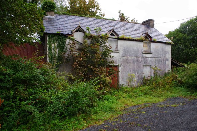 Derelict house at Ballybrollaghan, Co.... © P L Chadwick cc-by-sa/2.0 ...