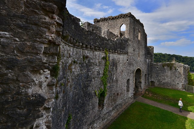 Chepstow Castle: The gatehouse from the south west tower