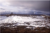 NN8054 : Summit, Meall Tairneachan by Richard Webb